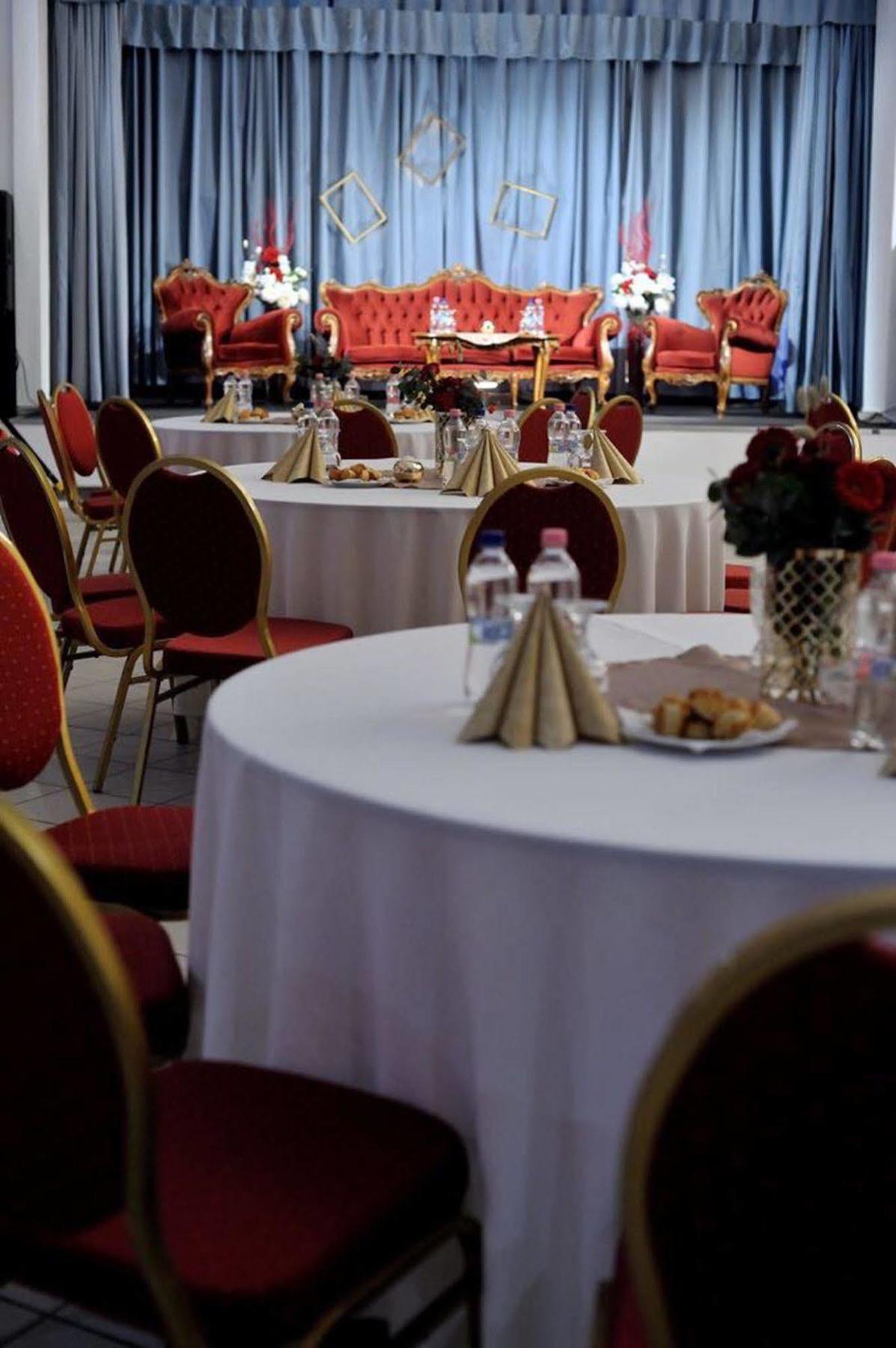 Korona Hotel Nyíregyháza Extérieur photo
